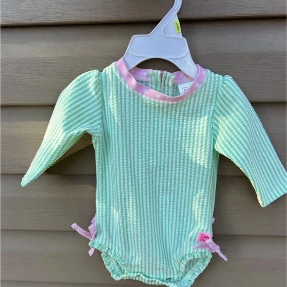 3-6M Ruffle Butts Baby Rash Guard - Picture 2 of 2